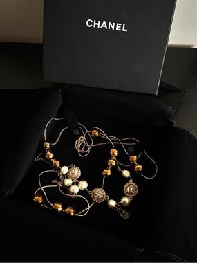 CHANEL Gold and Cream Long Beaded Necklace
